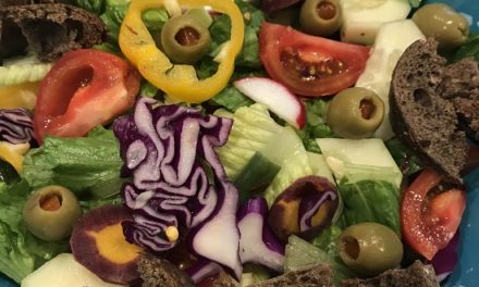 Deli salad with pumpernickel croutons