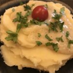 Image of mashed potatoes with parsley