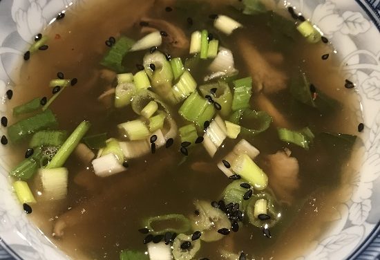 Vegan Dashi mushroom broth