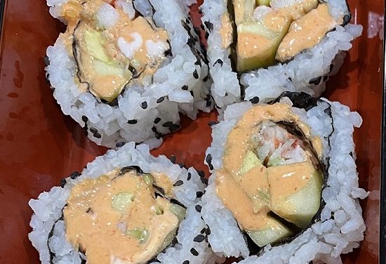 California rolls with sriracha mayo