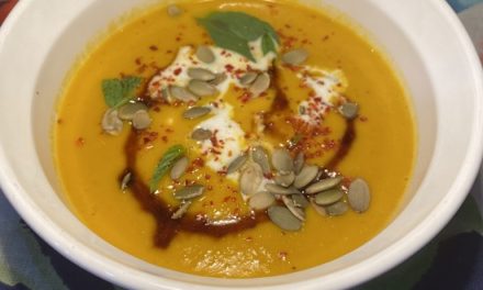 Pumpkin ginger curry soup